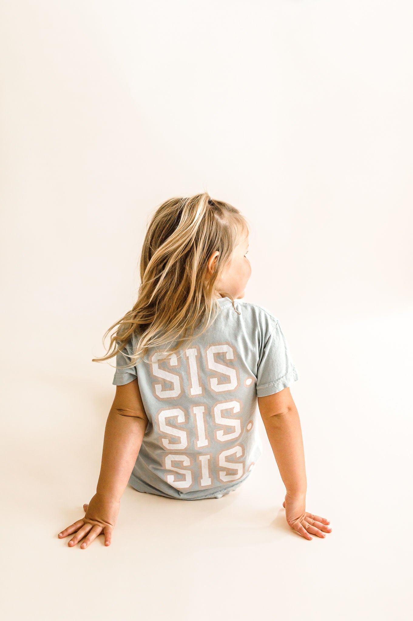 SIS. Kid Tee