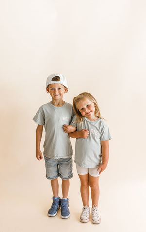 SIS. Kid Tee