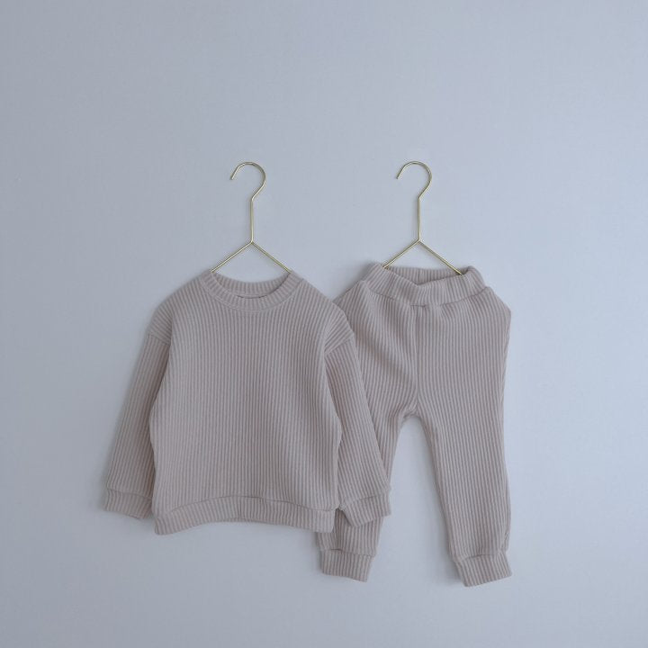 Ribbed Lounge Two-Piece Set