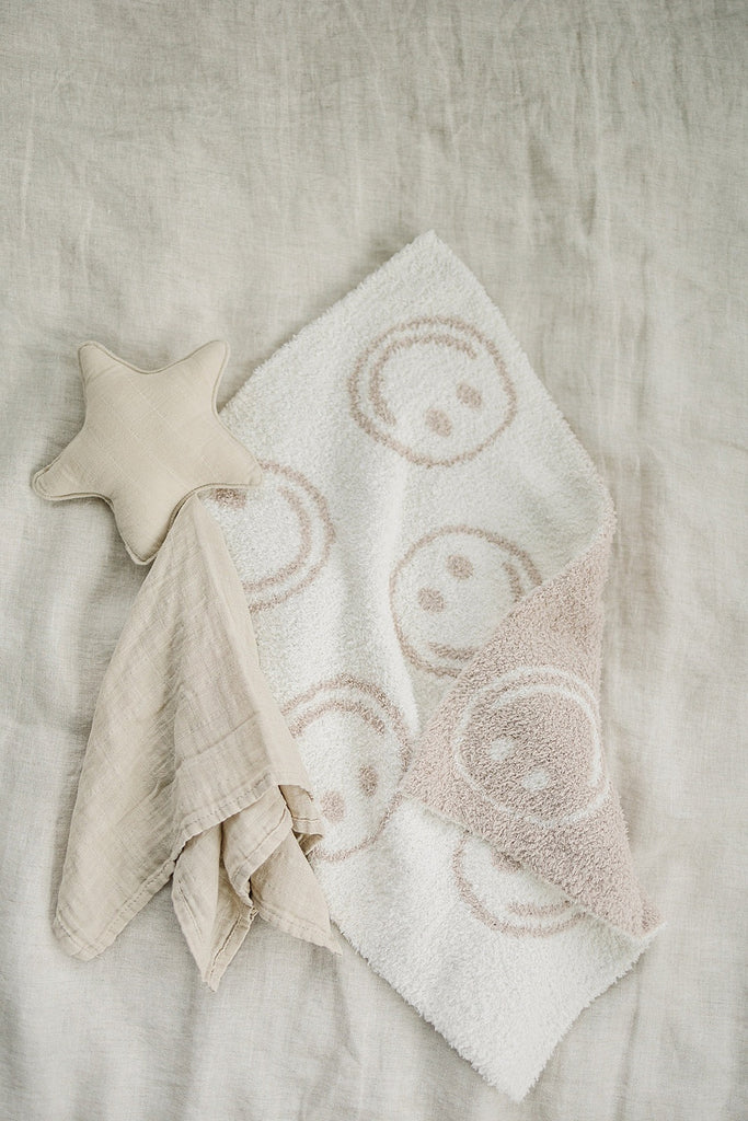 Smiley Taupe Checkered Blanket