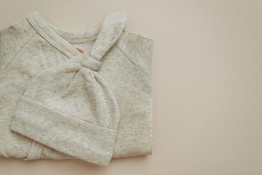 Natural Heather Newborn Ribbed Knot Beanie