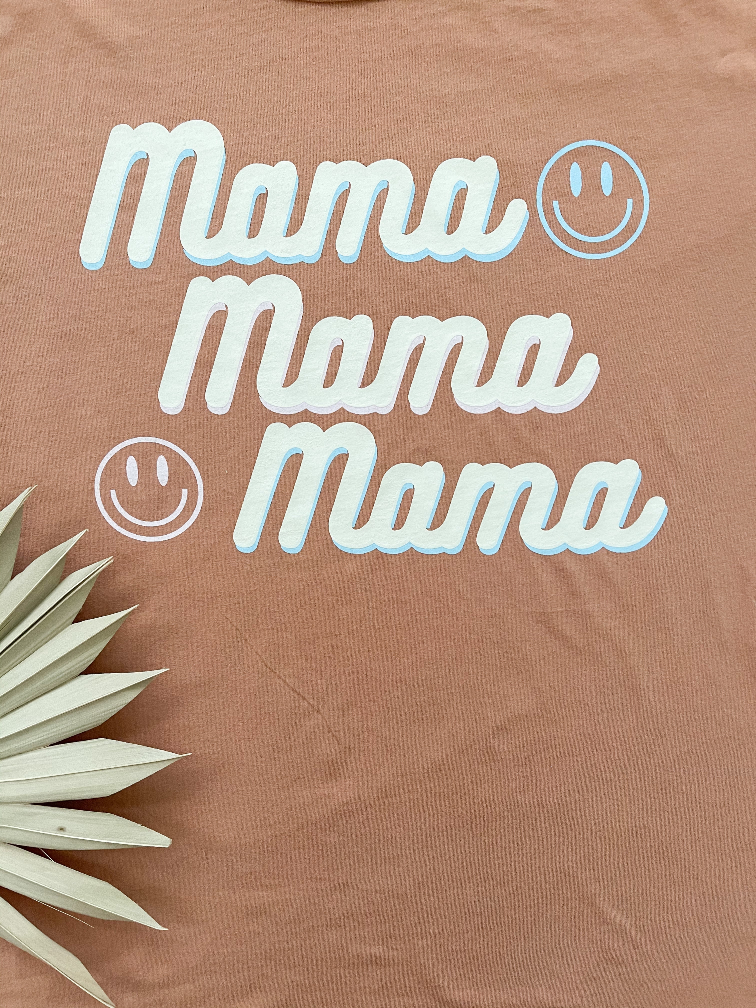 MAMA Smiley tee