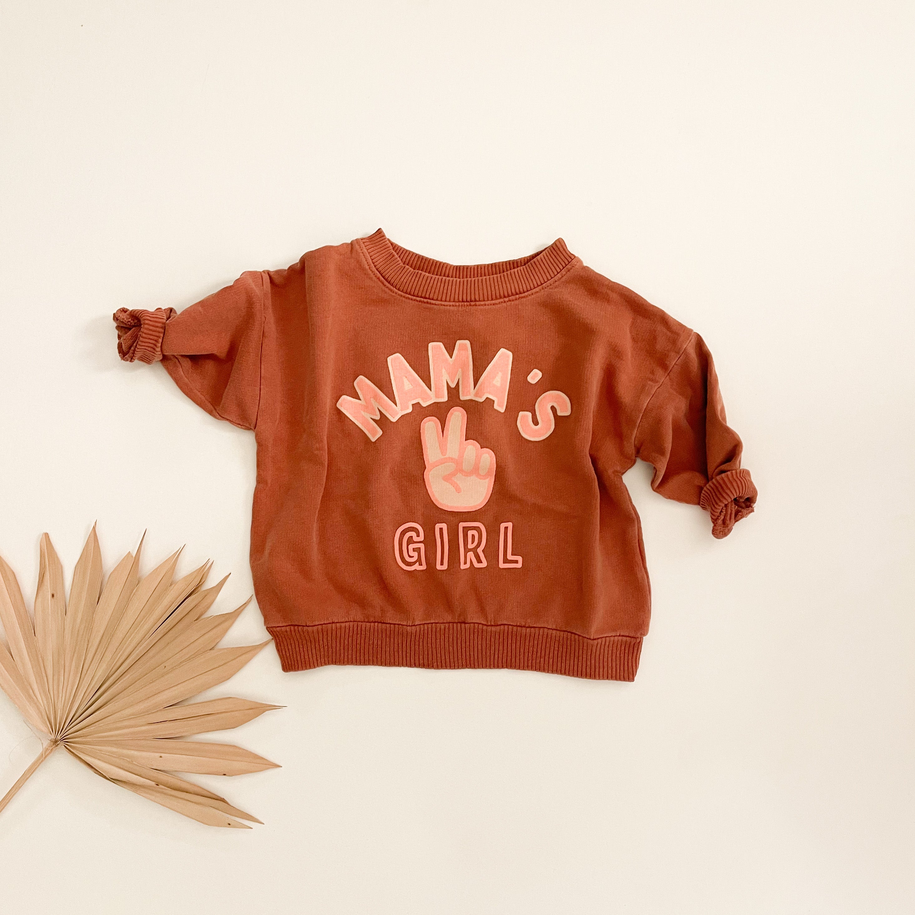 Mama's Girl✌️ Pullover