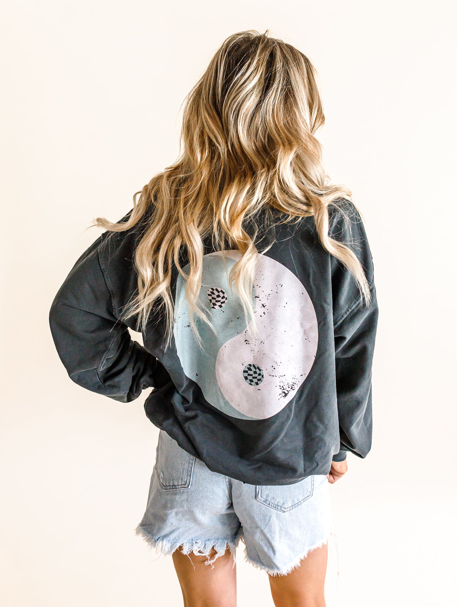 Mama Checkered//Yin Yang Pullover