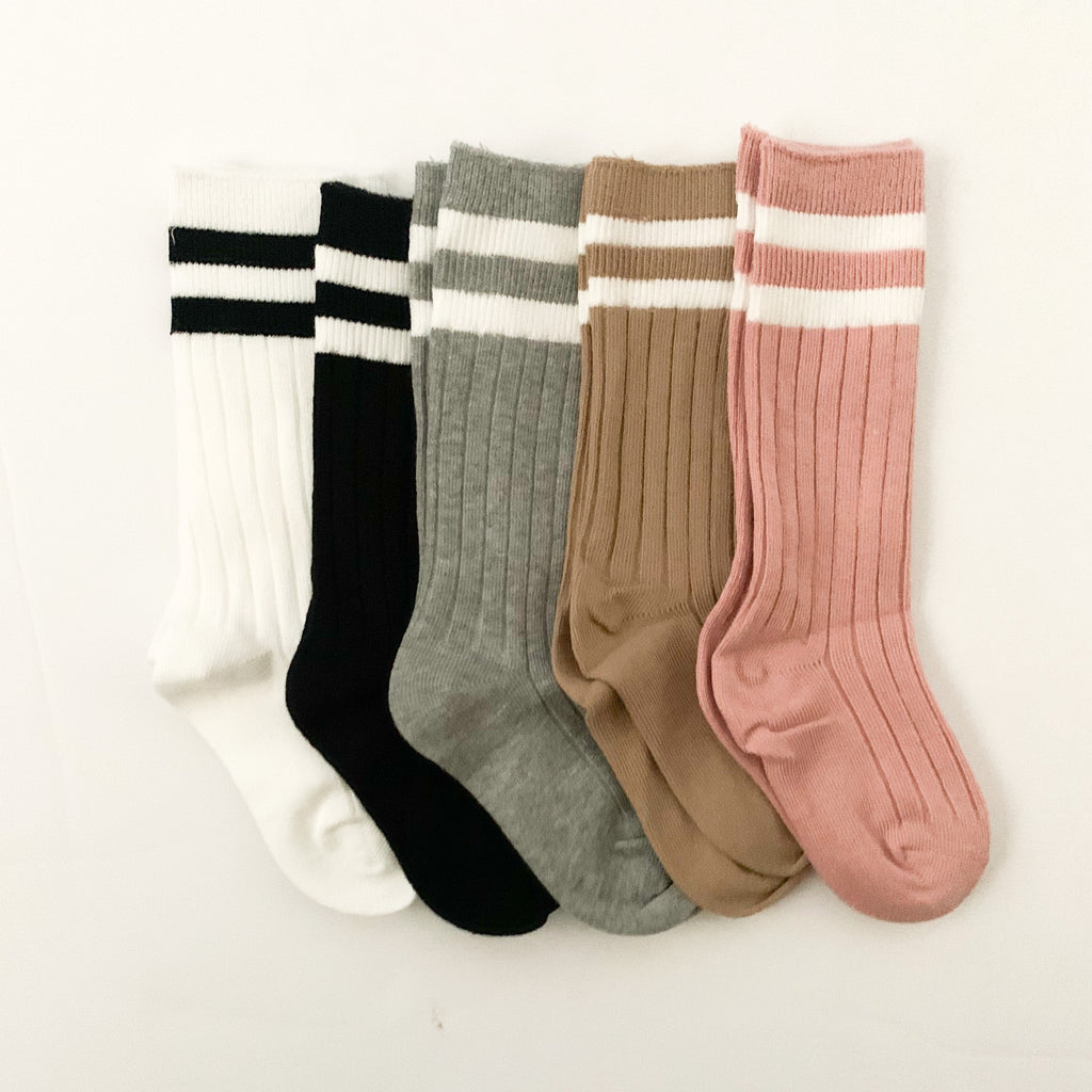 Retro Babe Socks (SINGLE PAIR)