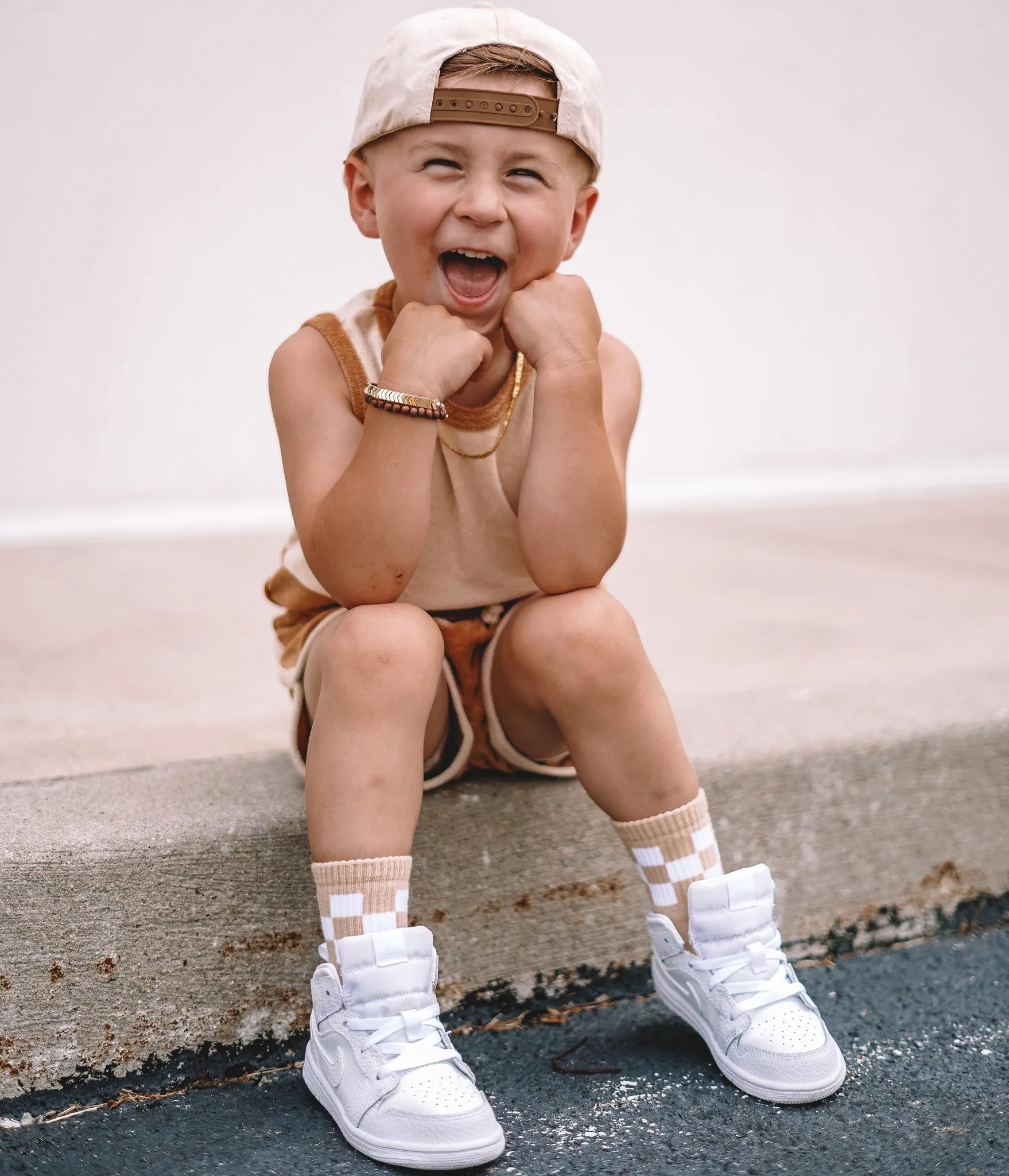 Socks checker outlet