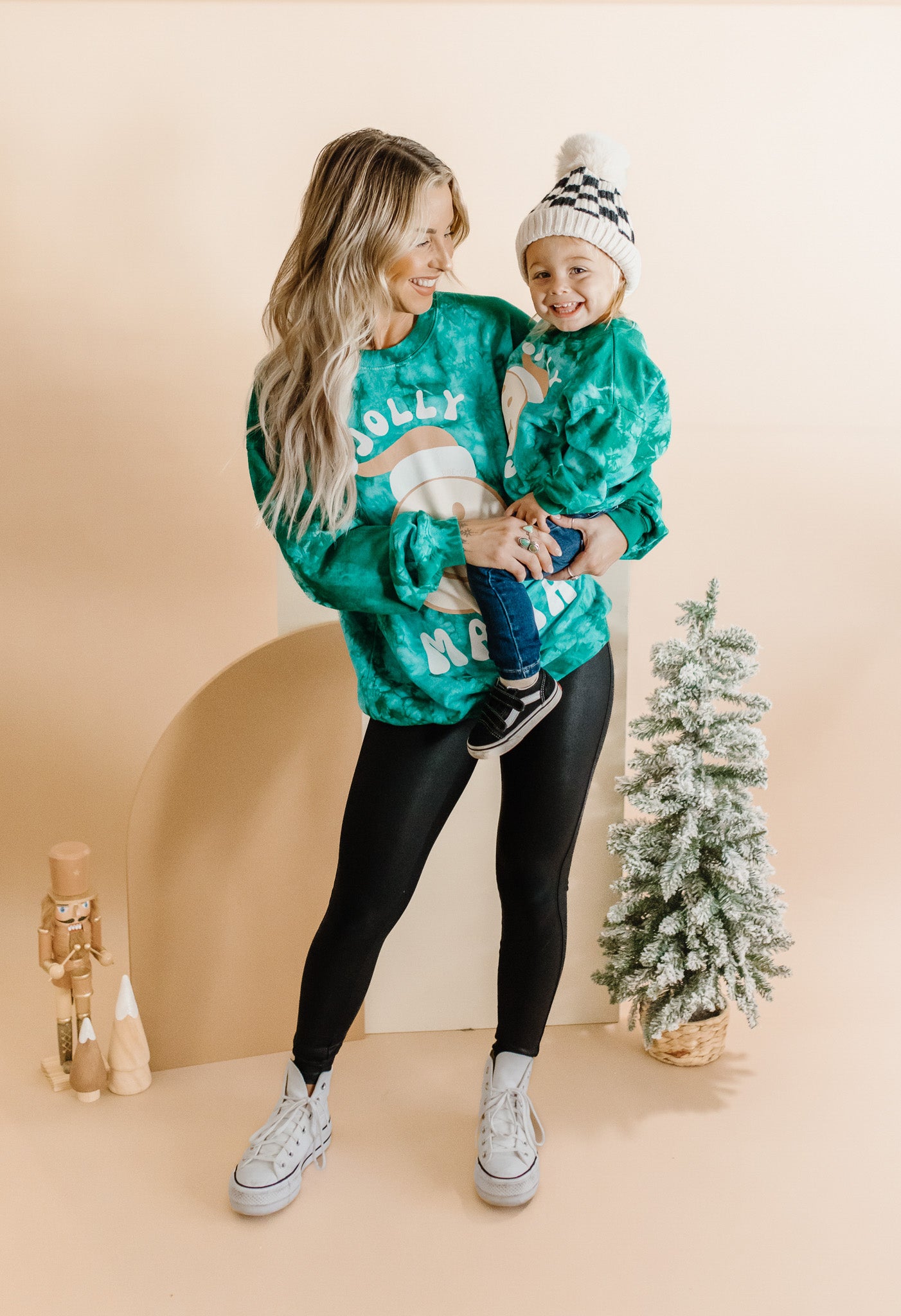 Jolly Mama ☺ Holiday Tie-Dye Pullover